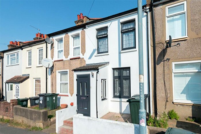 2 Bedroom Terraced House To Rent In St. Vincents Road, Dartford, Kent, DA1