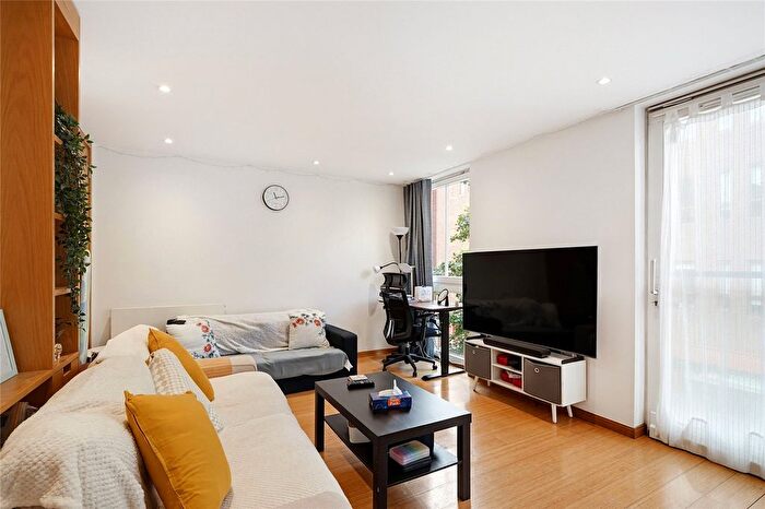 2 Bedroom Flat For Sale In Rochester Row, London, SW1P
