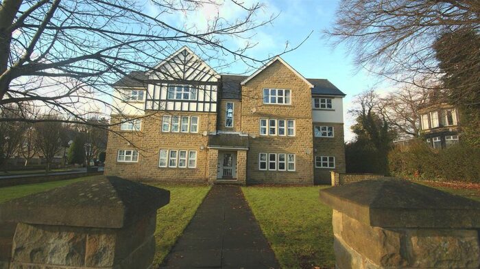2 Bedroom Flat To Rent In Parkwood Court, Roundhay, Leeds, LS8