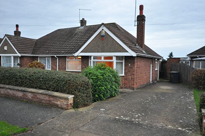 2 Bedroom Bungalow To Rent In Ashley Way, Northampton, NN3
