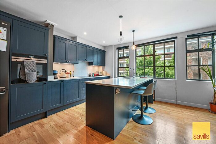 2 Bedroom Apartment For Sale In Boyd Street, London, E1