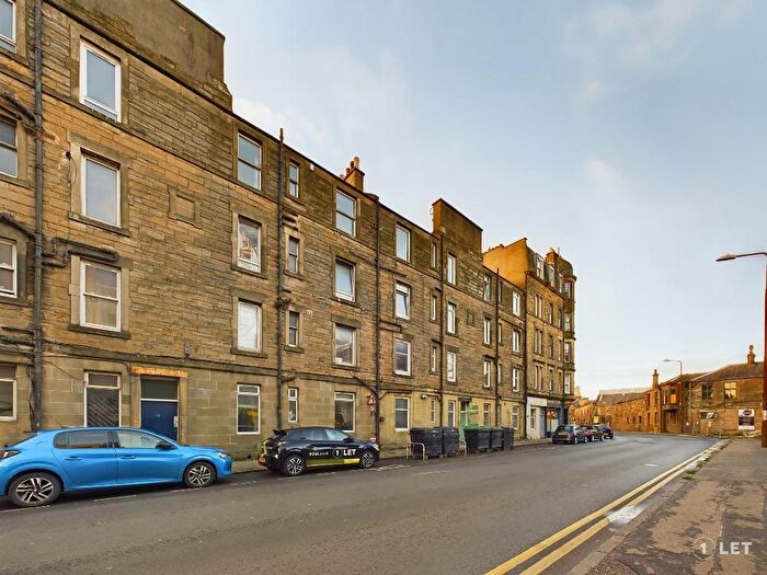 Studio To Rent In Salamander Street, Leith, Edinburgh, EH6