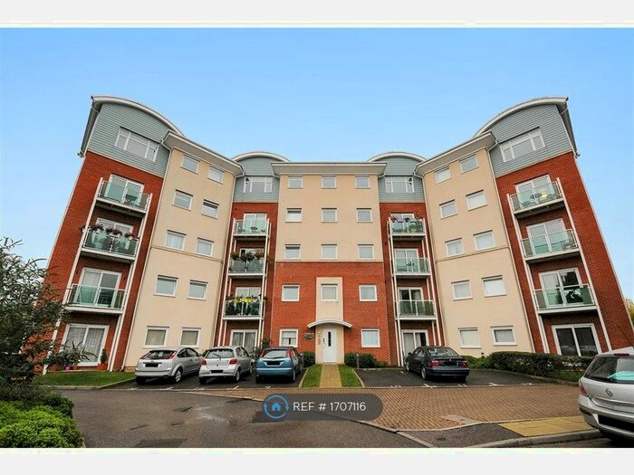 2 Bedroom Flat To Rent In Fenbridge House, Redhill, RH1