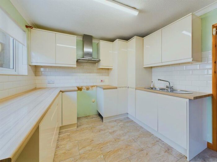 3 Bedroom Terraced House To Rent In Queen Elizabeth Road, Launceston, PL15