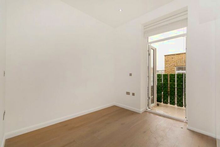 1 Bedroom Flat To Rent In Upper Richmond Road, Putney, London, SW15