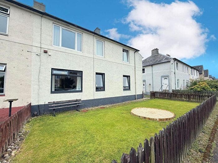 3 Bedroom Flat For Sale In Kelvin Street, Grangemouth, FK3