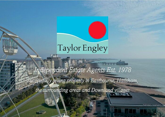 1 Bedroom Flat For Sale In King Edwards Parade, Eastbourne, BN21