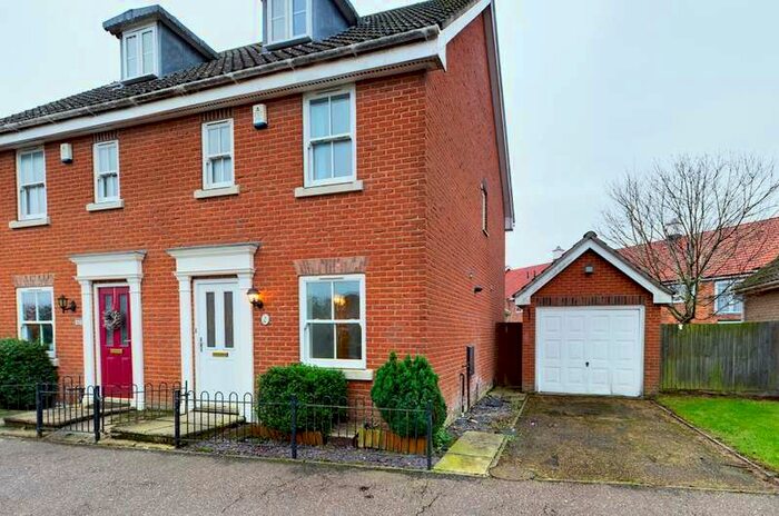 3 Bedroom Property To Rent In Griston Road Watton, IP25