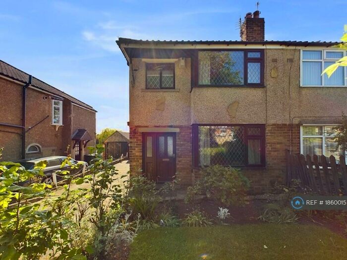 3 Bedroom Semi-Detached House To Rent In Sherwell Rise, Allerton, Bradford, BD15
