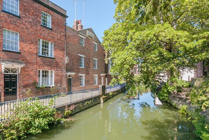 1 Bedroom Apartment To Rent In Angevins House, City Centre, OX1