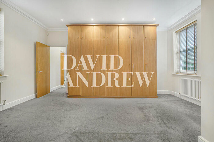 2 Bedroom Apartment To Rent In Riversdale Road, N5