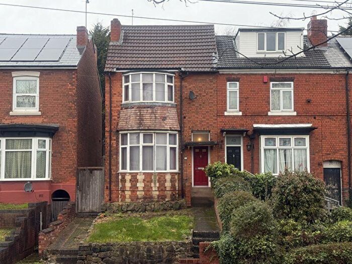 3 Bedroom End Of Terrace House For Sale In George Road, Birmingham, B23