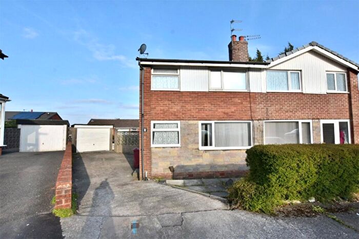 3 Bedroom Semi-Detached House For Sale In Bradshaw Close, Pleckgate, Blackburn, Lancashire, BB1
