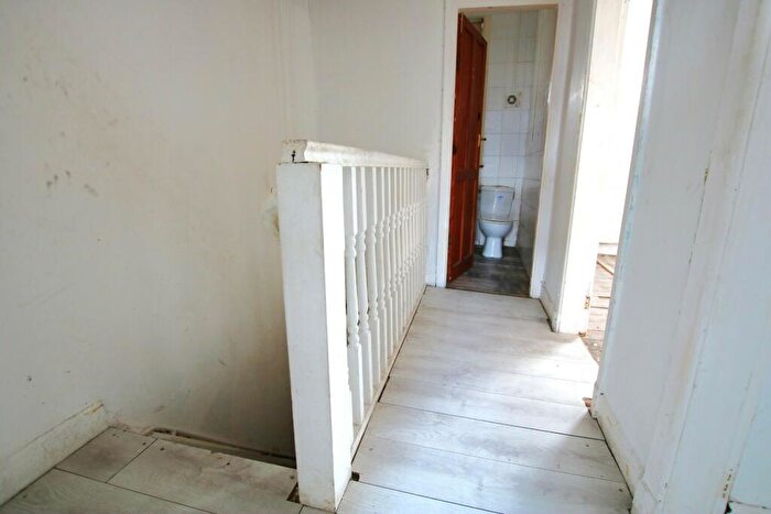3 Bedroom Terraced House For Sale In Redlam, Redlam, Blackburn, BB2