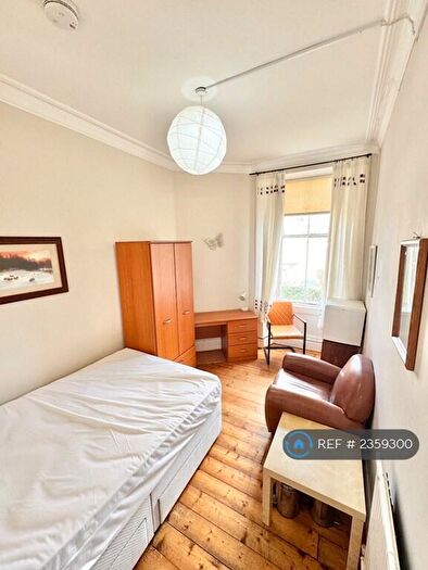 4 Bedroom Flat To Rent In Townhead Terrace, Paisley, PA1