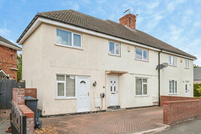 4 Bedroom Semi-Detached House For Sale In Northgate, Moorends, Doncaster, DN8