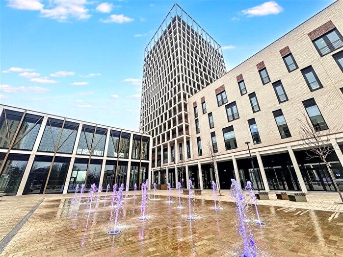 2 Bedroom Flat To Rent In Pochard Heights, Auckland Road, Leyton, E10