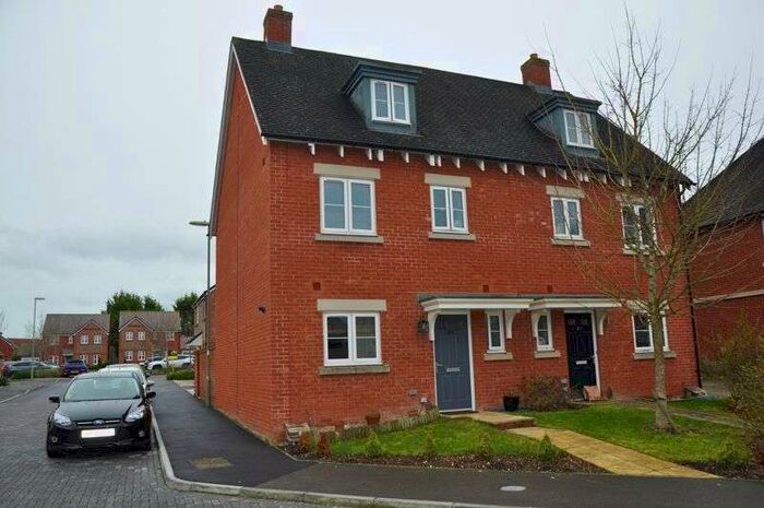 4 Bedroom Property To Rent In Stalls Road, Picket Twenty, Andover, SP11