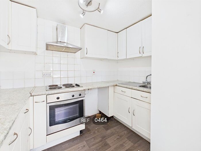 1 Bedroom Flat To Rent In Carlton House, Anlaby Road, HU3