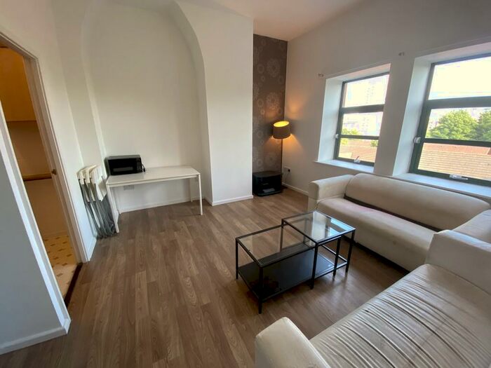 3 Bedroom Apartment To Rent In Goodman St, Birmingham, B1
