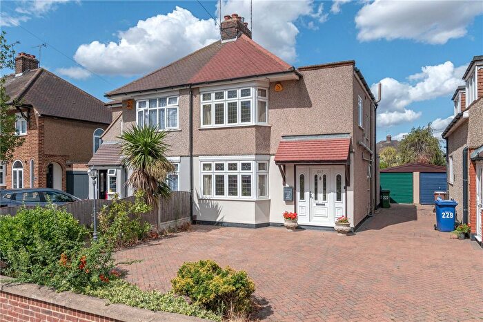 3 Bedroom Semi-Detached House For Sale In Long Lane, Grays, Essex, RM16
