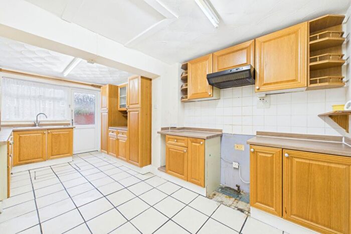 3 Bedroom Terraced House For Sale In Fir Road, Thetford, IP24