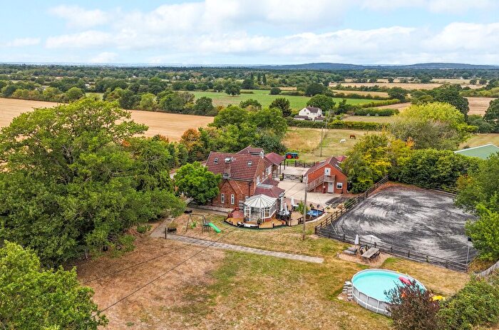 6 Bedroom Detached House For Sale In Goughs Barn Lane, Jealotts Hill, Warfield, Berkshire, RG42