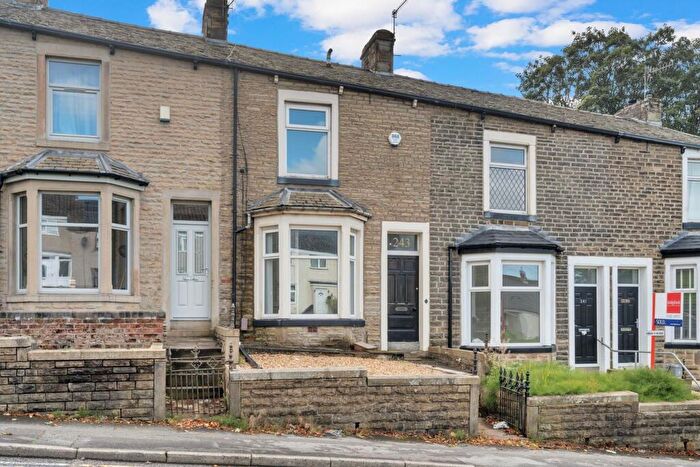 3 Bedroom Terraced House For Sale In Brunshaw Road, Burnley, BB10