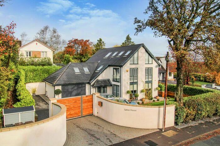 6 Bedroom Detached House For Sale In Clay Lake, Endon, ST9