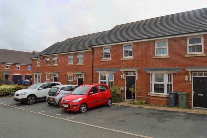 3 Bedroom Terraced House To Rent In Dairy Crest Drive, Newport, PO30