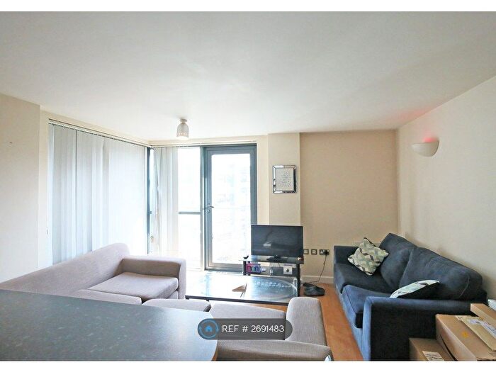 2 Bedroom Flat To Rent In Velocity East, Leeds, LS11