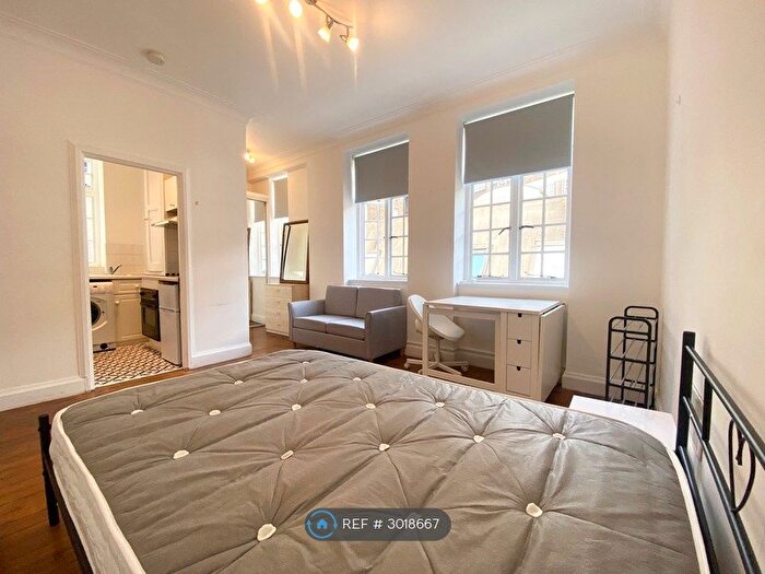 Studio To Rent In Beaumont Court, London, W1G