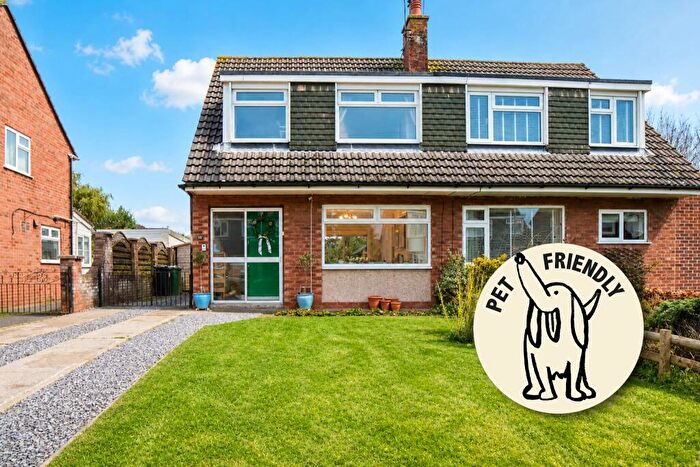 3 Bedroom Semi-Detached House To Rent In Orchard Avenue, Thornbury, BS35