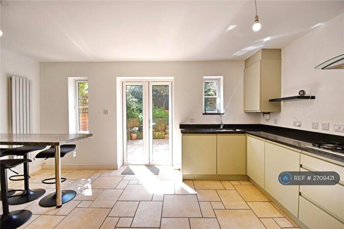 6 Bedroom Terraced House To Rent In Kings Drive, Stoke Gifford, Bristol, BS34