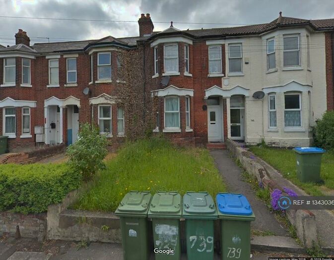 2 Bedroom Flat To Rent In Portswood Road, Southampton, SO17