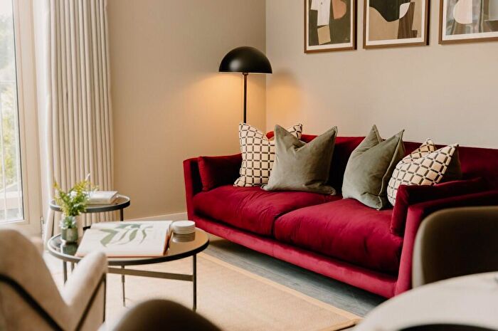 1 Bedroom Apartment To Rent In Fountainbridge, Edinburgh, EH3