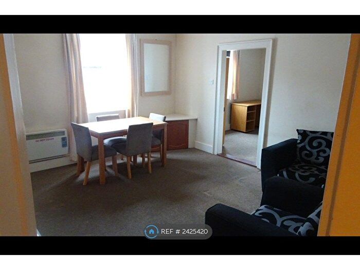 1 Bedroom Flat To Rent In Broad Street, Canterbury, CT1