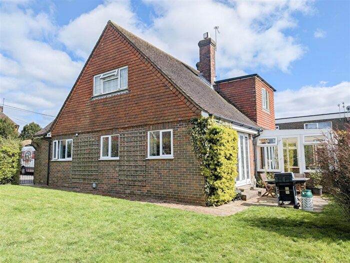 3 Bedroom Detached House For Sale In Hempstead Rise, Uckfield, TN22