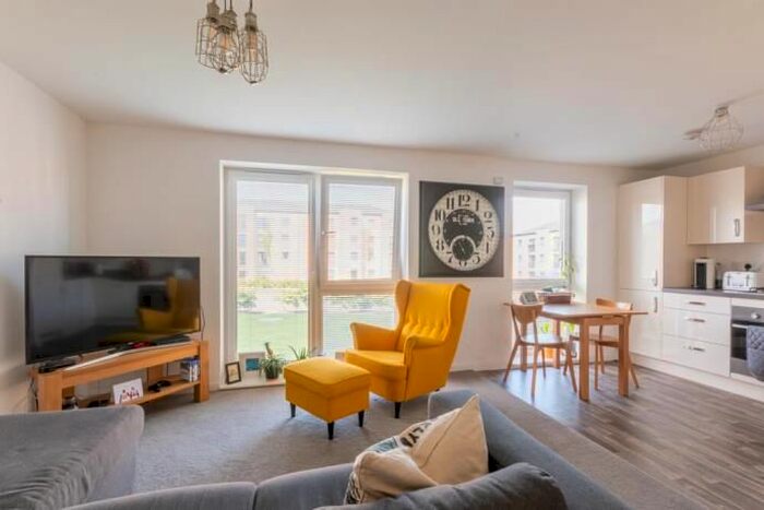 2 Bedroom Flat To Rent In Carlow Gardens, South Queensferry, EH30