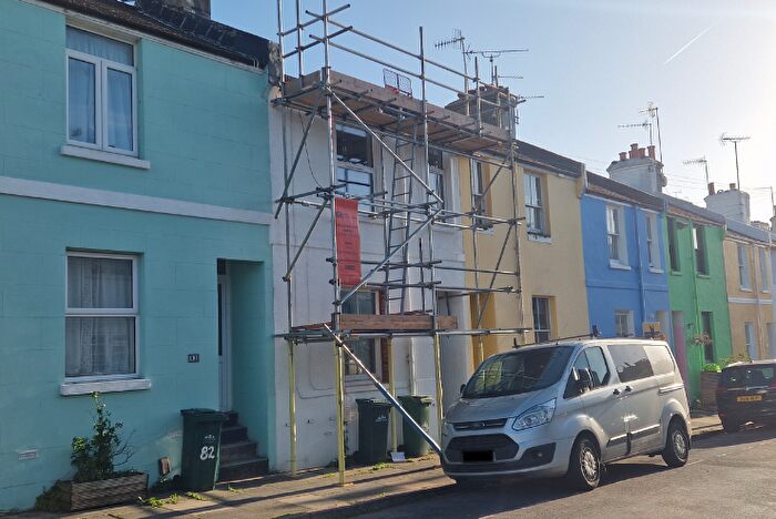 2 Bedroom Terraced House For Sale In Ewart Street, Brighton, BN2