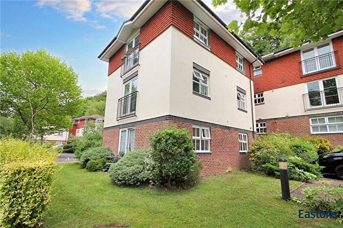 1 Bedroom Flat To Rent In Lime Court, Hazel Way, Chipstead, Coulsdon, CR5