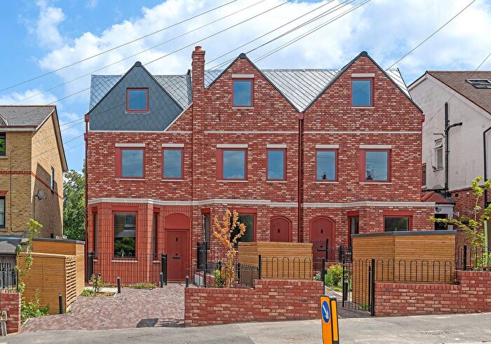 5 Bedroom End Of Terrace House For Sale In Church Rise, Forest Hill, SE23