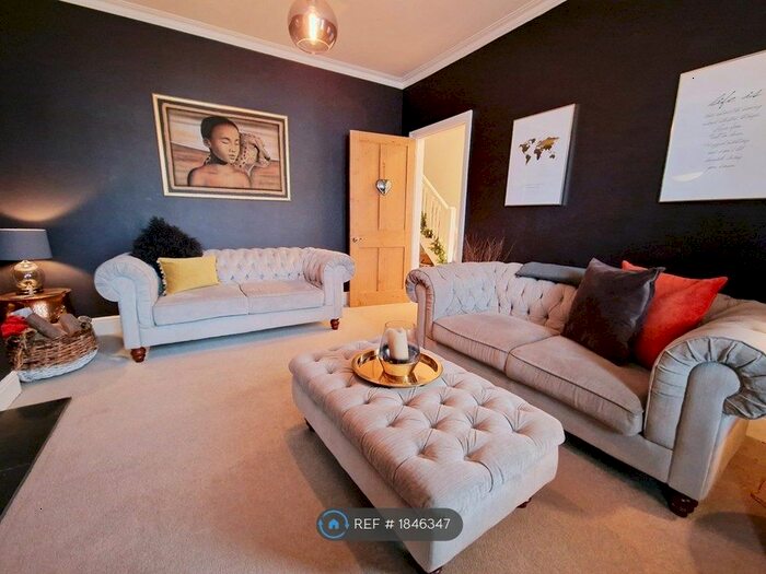 3 Bedroom Semi-Detached House To Rent In Wickham Road, Bournemouth, BH7