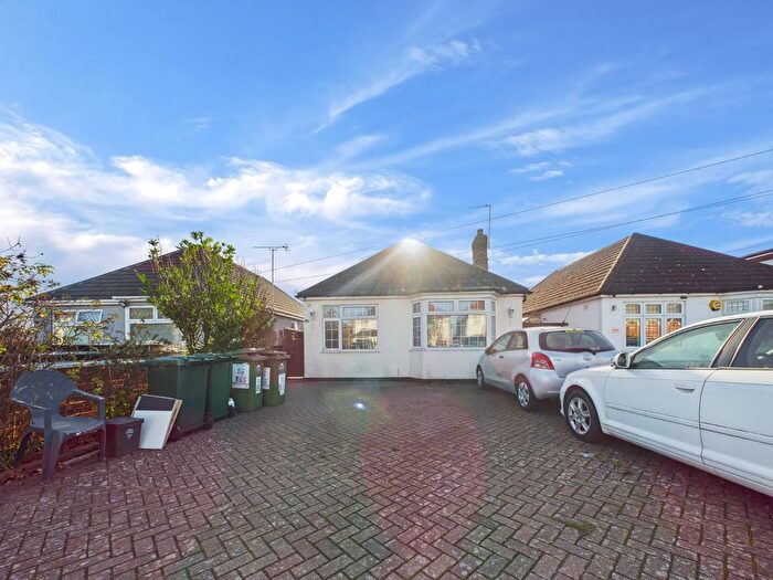 4 Bedroom Bungalow For Sale In Feltham Road, Ashford, Surrey, TW15