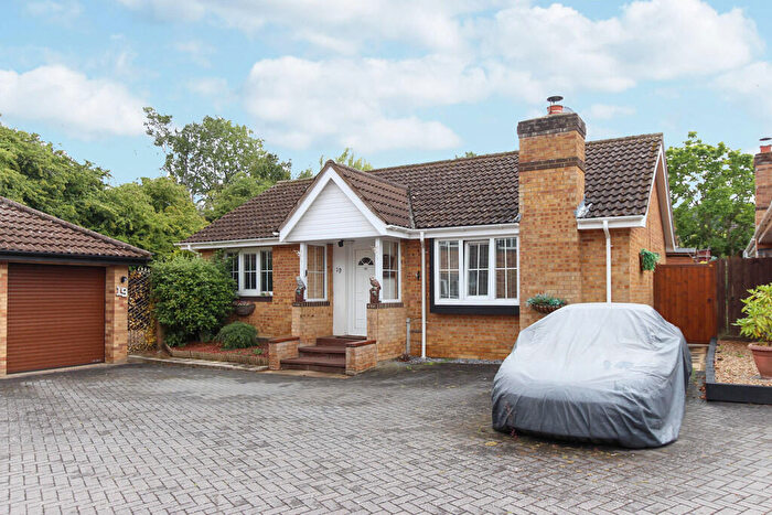 2 Bedroom Detached Bungalow For Sale In Nene Close, Wellingborough, NN8