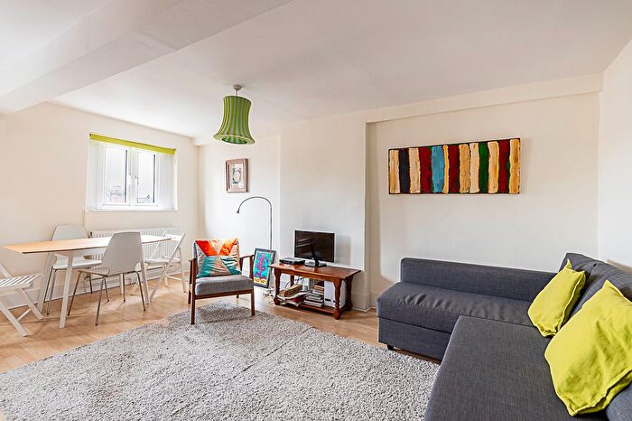 1 Bedroom Flat To Rent In Edgware Road, London, W2