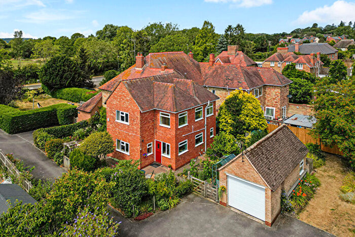 3 Bedroom Semi-Detached House For Sale In Gaydon, CV35