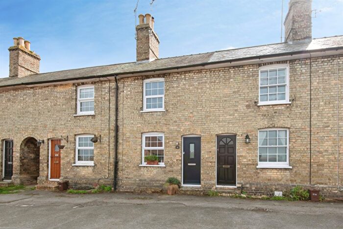 2 Bedroom Terraced House For Sale In Normans Lane, Royston, SG8