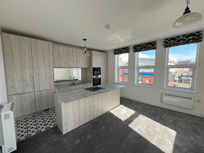 3 Bedroom Flat To Rent In Turner Street, Newport, NP19