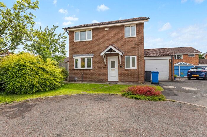 3 Bedroom Detached House For Sale In Holyhead Close, Callands, WA5